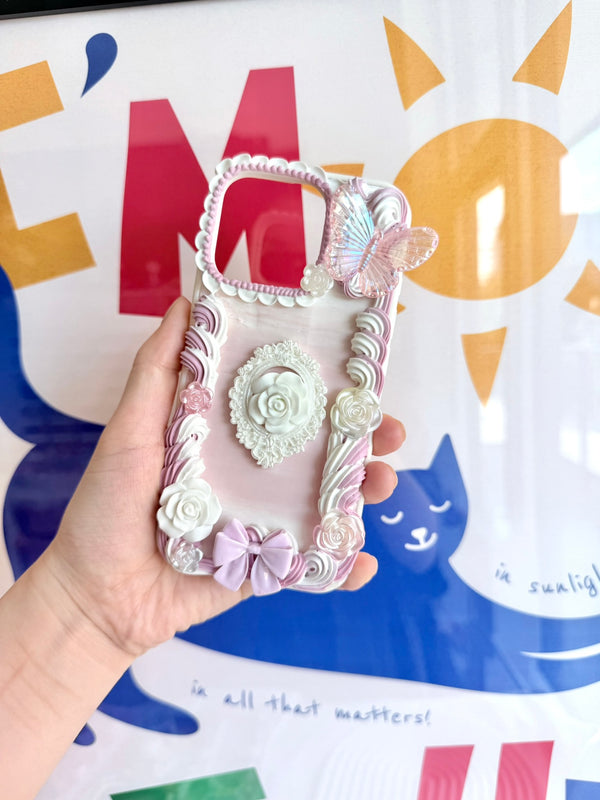 Lavender Cameo