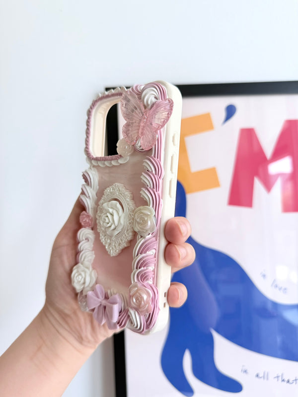 Lavender Cameo
