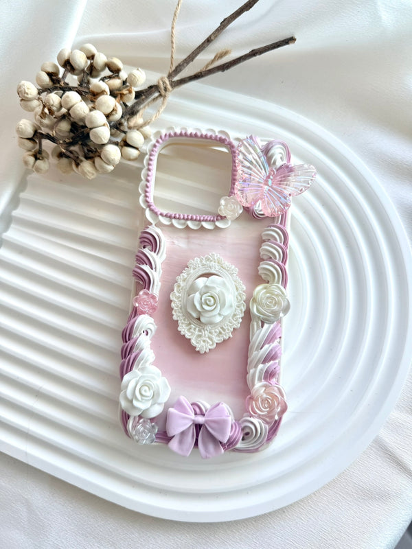 Lavender Cameo